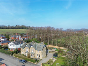 Photo 35- click for photo gallery